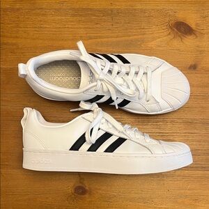 Adidas Cloudfoam Comfort Sneakers, women’s 8.5